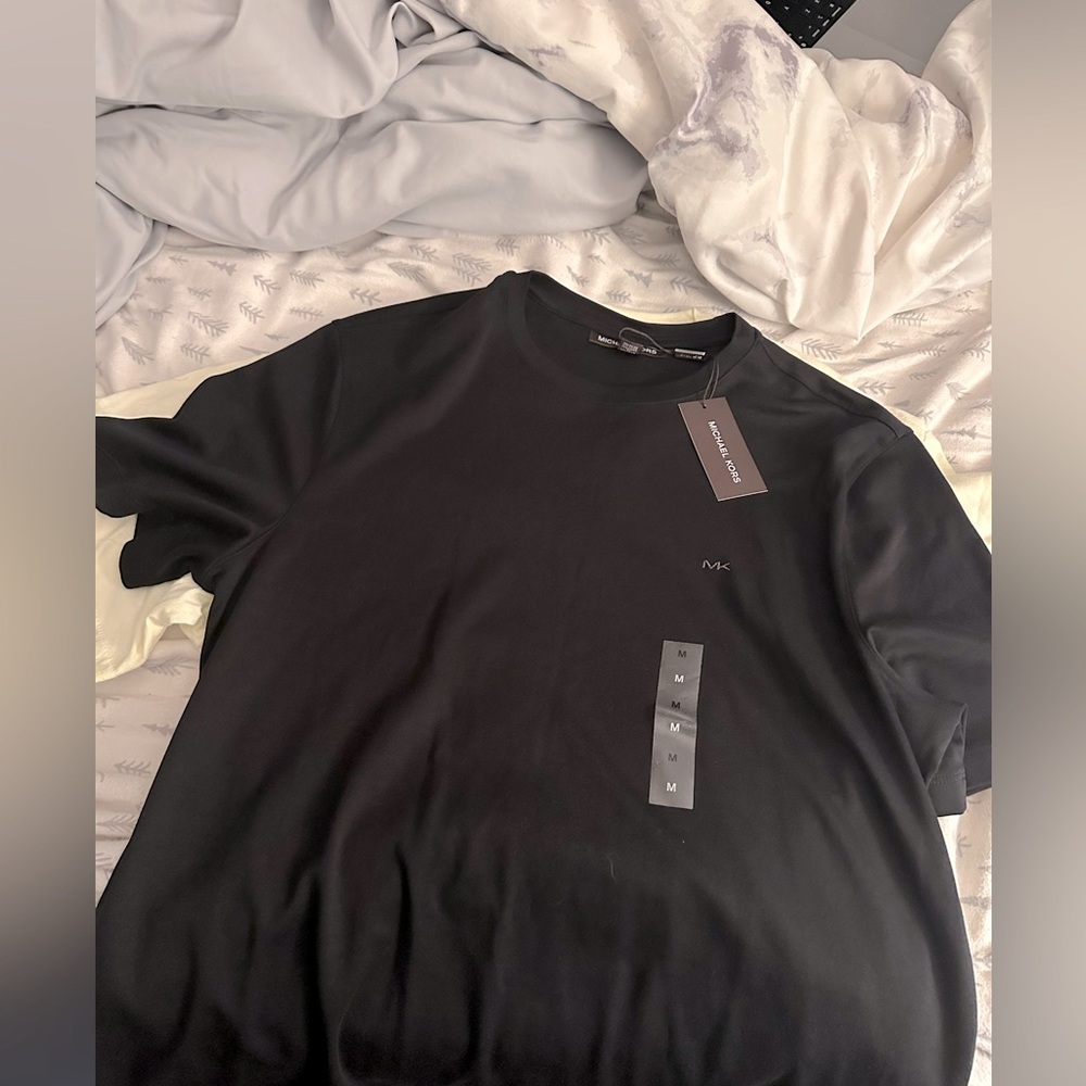 Men’s black Michael Kors t shirt medium new with tags